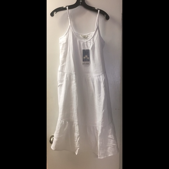 🌟 White Tiered Bubble Gauze Dress - Picture 2 of 4